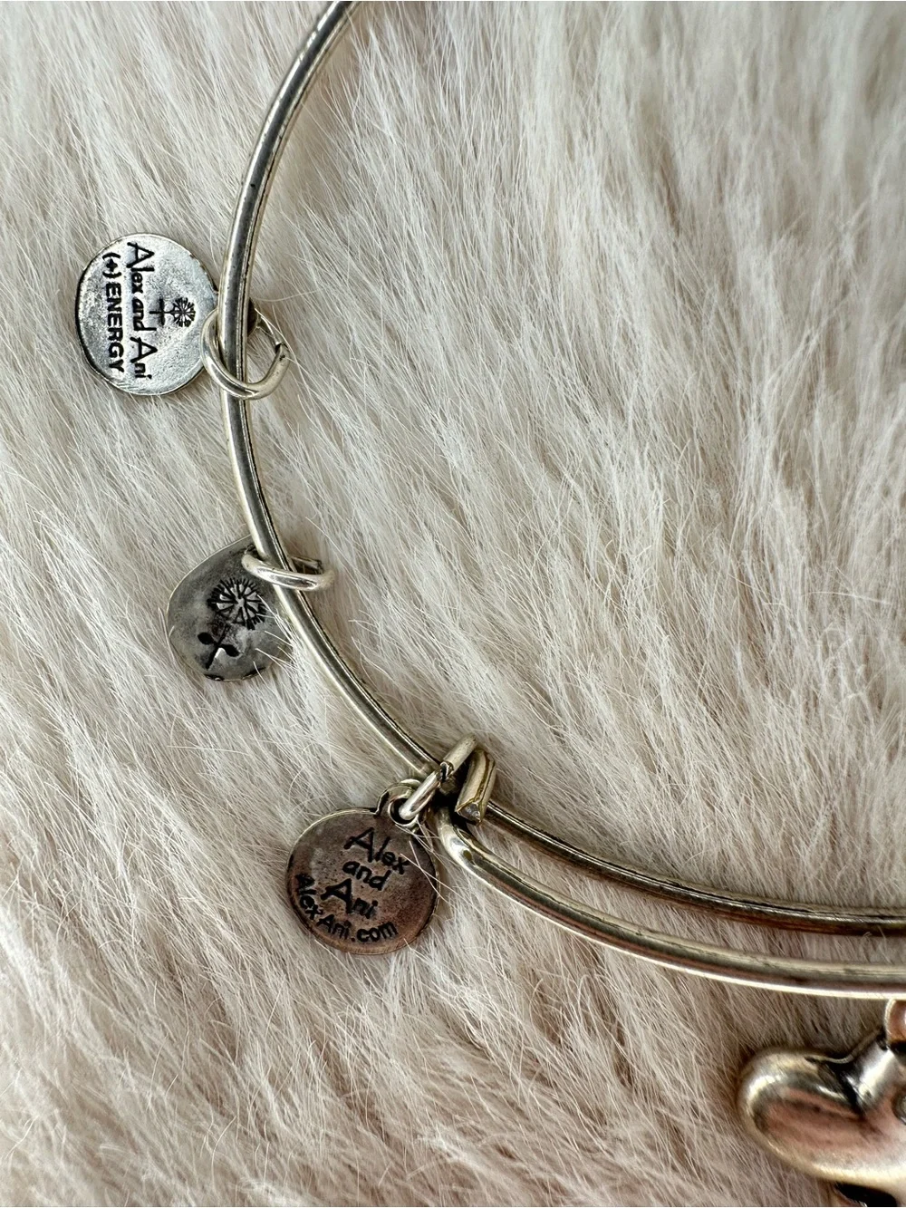Alex & Ani Silver Heart 3 stud Charm  Bracelet - Picture 16 of 16